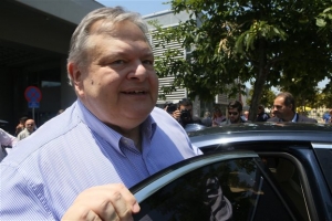 Βενιζέλος: Η χώρα κινδυνεύει να γίνει ένα μεγάλο hotspot