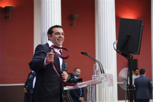 Τσίπρας: Η γραβάτα ως αντικείμενο του πολιτικού μάρκετινγκ