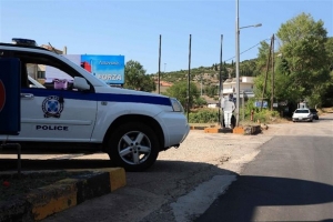 ΕΛ.ΑΣ: Οι νονοί εκβίαζαν με sms -Τα 176 κινητά και τα 5 συμβόλαια θανάτου