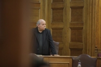 <div>Βούτσης: Ανασχηματισμός μετά το κλείσιμο της γ' αξιολόγησης</div>
