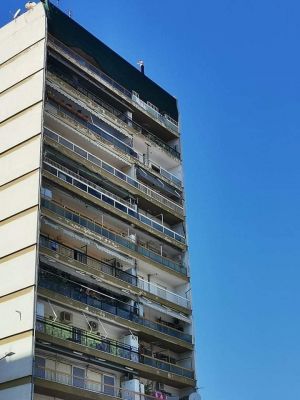 Θεσσαλονίκη: Λήξη συναγερμού για τον άνδρα που απειλούσε να αυτοκτονήσει
