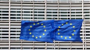 Η ΕΕ βάζει τέλος στην ενεργειακή εξάρτηση από τη Ρωσία – «Το οφείλουμε στους γενναίους ουκρανούς φίλους μας», δήλωσε η Φον ντερ Λάιεν