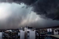 Χαλάει ο καιρός: Έρχονται βροχές και καταιγίδες