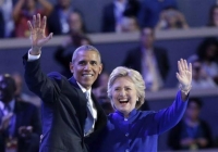 Η Χίλαρι παίζει το χαρτί «Εγώ ή χάος»