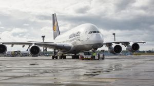 Lufthansa: Απολογείται για την ταλαιπωρία των επιβατών στις πτήσεις