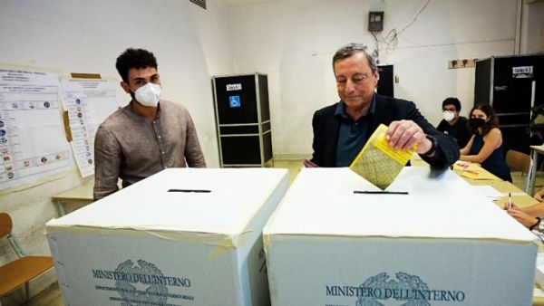 Ιταλία εκλογές: Στο 51% το ποσοστό συμμετοχής έως τις 19:00