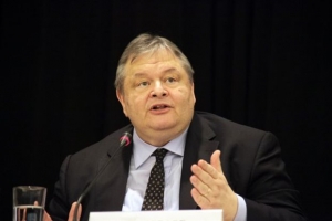 Βενιζέλος: Χωρίς αίσθηση της πραγματικότητας ο πρωθυπουργός