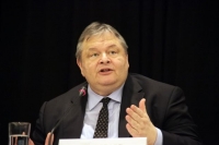 Βενιζέλος: Χωρίς αίσθηση της πραγματικότητας ο πρωθυπουργός