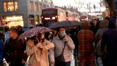 Βρετανία: Εξετάζεται η μείωση της καραντίνας στις πέντε μέρες