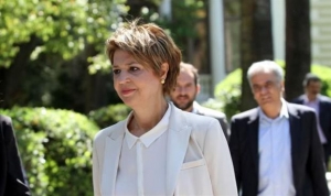 Τα γυρίζει η κυβέρνηση σε σχέση με τη σύγκρουση της με Βερολίνο