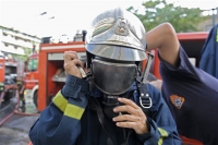 Συνελήφθη 58χρονος για τη φωτιά στο υπόγειο γκαράζ στη Γλυφάδα