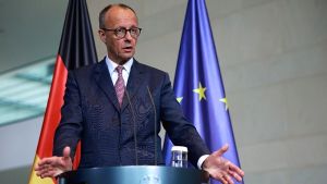 Στρατηγική συνεργασία Γερμανίας – Ουκρανίας για την παραγωγή οπλικών συστημάτων μεγάλου βεληνεκούς