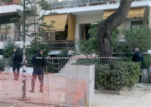 Οικογενειακή τραγωδία στη Νέα Σμύρνη: Νεκρός πατέρας και τα δύο παιδιά του από πυρκαγιά σε διαμέρισμα