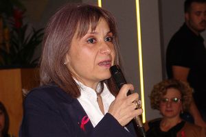 Ευχές στην Έφη Ναβροζίδου
