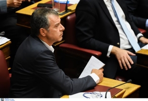 Στ.Θεοδωράκης: Να σώσουμε τις καταθέσεις των πολιτών