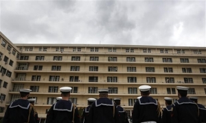 Η κυβέρνηση μελετά ενημέρωση σε σχολεία - στρατό για γερμανικές αποζημιώσεις