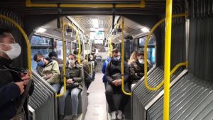 ΟΣΕΘ – Covid-19: Διερευνώνται οι επιπτώσεις της πανδημίας στις δημόσιες επιβατικές μεταφορές