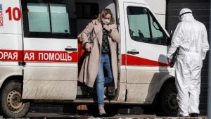 Ρωσία κορονοϊός: 7.212 νέα κρούσματα – Σχεδόν κατά 50% αυξήθηκαν στη διάρκεια της νύχτας τα νέα κρούσματα στη Μόσχα
