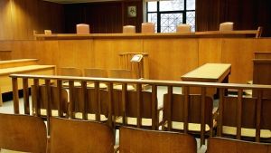 Καταδίκη 70χρονου για την παρακολούθηση της πρώην συντρόφου του