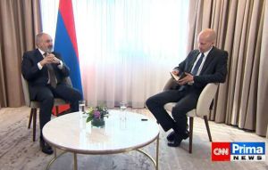 Πασινιάν: Η Αρμενία δεν στηρίζει τη Ρωσία στο Ουκρανικό