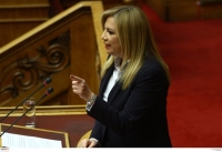 Γεννηματά: Δεν μπορεί να συνεχιστεί το «μαρτύριο του Τάνταλου»