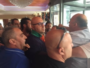 Αήθης επίθεση Μπέου κατά Γ. Παπανδρέου στον Βόλο