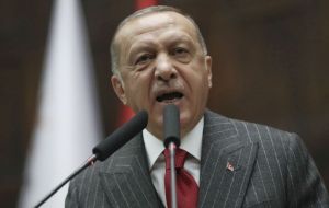 Ερντογάν: Οι «τίμιοι ηγέτες» δεν θέλουν κυρώσεις.