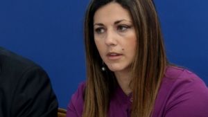 Σοφία Ζαχαράκη: Tο 2021 μπορεί και πρέπει να είναι μια χρονιά ανάκαμψης, με αργά ίσως, αλλά σταθερά βήματα