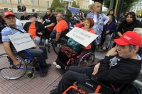 Συγκέντρωση διαμαρτυρίας των ατόμων με αναπηρία στο Σύνταγμα