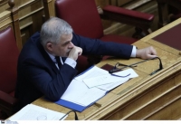 Σφοδρή διαμάχη Τόσκα - ΝΔ μετά τις μολότοφ στα γραφεία του ΣΥΡΙΖΑ
