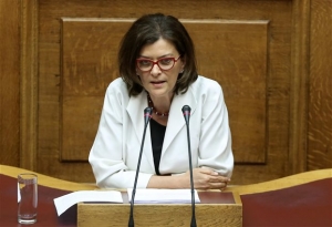 Διαμαρτυρία στο ΥΠΕΣ από τους εργαζόμενους στα 5μηνα κοινωφελούς εργασίας