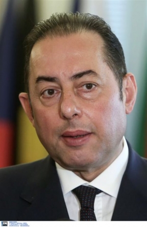 Τζιάνι Πιτέλα: «Το ελληνικό πρόβλημα είναι και ευρωπαϊκό»