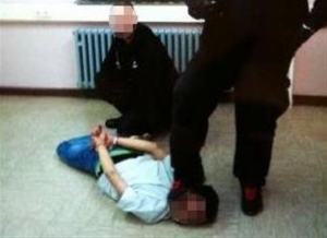 Γερμανία: Κακοποίηση μεταναστών σε κέντρα προσφύγων από φρουρούς