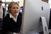 Νέο ιατρικό ανακοινωθέν: Η Κλίντον είναι απόλυτα υγιής, λέει η γιατρός