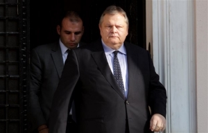 Βενιζέλος: Ζήτησε συναίνεση από τα κόμματα στα εθνικά θέματα