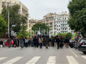 Θεσσαλονίκη: Πορεία αντιεξουσιαστών κατά της ακρίβειας