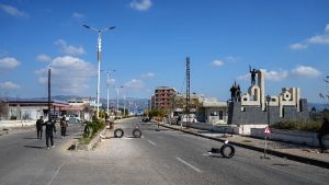 Αμφισβήτηση της νομιμότητας της νέας κυβέρνησης από τους Κούρδους λόγω της μη εκπροσώπησης της συριακής κοινωνίας