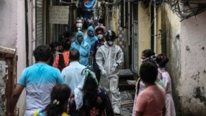 Ινδία-κορονοϊός: Τα 7,31 εκατ. έφθασαν τα κρούσματα μόλυνσης ενώ οι θάνατοι ξεπέρασαν τους 111.000