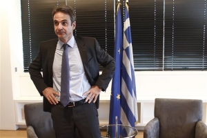 Σε διάταξη μάχης το επιτελείο του Κυριάκου Μητσοτάκη