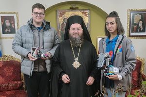 Συνάντηση της ομάδας ρομποτικής MICROstudies Robotics με τον Σεβασμιότατο Μητροπολίτη Πολυανής και Κιλκισίου