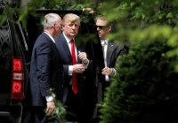 Τρομοκρατική ενέργεια βλέπει ο Τραμπ πίσω από τη συντριβή του αεροσκάφους