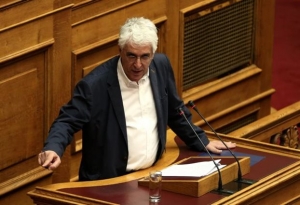 Παρασκευόπουλος: Συκοφαντίες οι κατηγορίες για τον νόμο