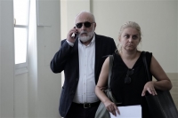 Ο «ιός» των συγγενών χτύπησε και την Αριστερά
