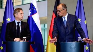 Η επίσκεψη του Όρμπαν στη Μόσχα προκαλεί αντιδράσεις στην Ευρώπη