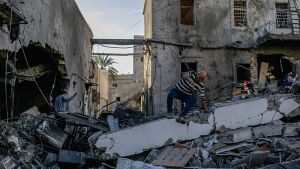 Ισραηλινός αεροπορικός βομβαρδισμός πλήττει νοσοκομείο στη Λωρίδα της Γάζας, προκαλώντας θάνατο παιδιού