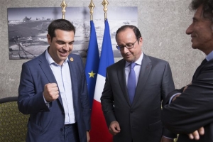 Μαξίμου - Ολάντ σε Τσίπρα: Η Γαλλία θα είναι δίπλα στην Ελλάδα