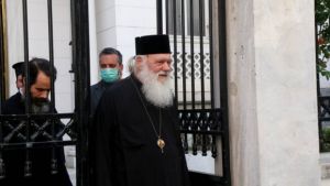 Ιερώνυμος: Η Θεία Κοινωνία δεν συζητείται, η συνάθροιση είναι κάτι διαφορετικό