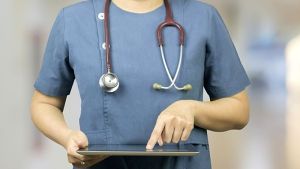 Στοματική κοιλότητα: Το «εύκολο θύμα» των ογκολογικών θεραπειών και οι προκλήσεις της