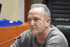 Θεόδωρος Βαφειάδης προς Δημήτρη Κυριακίδη για υδρόμετρα ΔΕΥΑΚ: «Τα πορίσματα δεν μηδενίζονται με δηλώσεις»