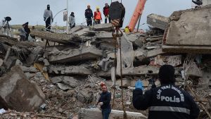 Γαλλία: Θα αποδεσμεύσει 12 εκατ. ευρώ για τους σεισμοπλήκτους στη Συρία